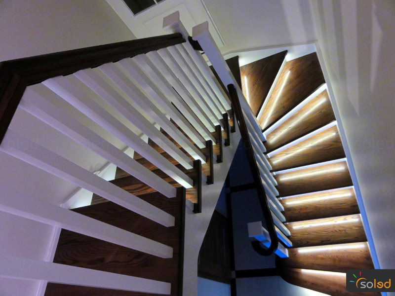 Oświetlenie LED schodów