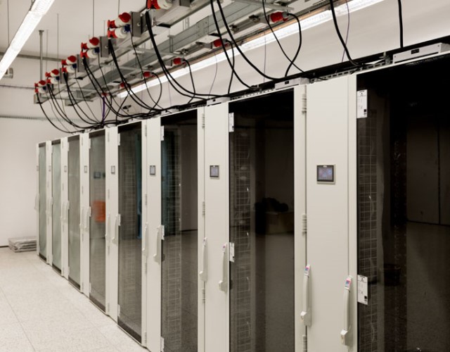 Odbiór głównej serwerowni Centrum Informatycznego Świerk