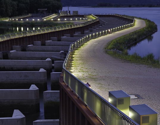 Oświetlenie przepławki oprawami LED NORKA