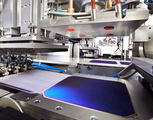 Produkcja modułów fotowolaticznych w technologii SmartWire