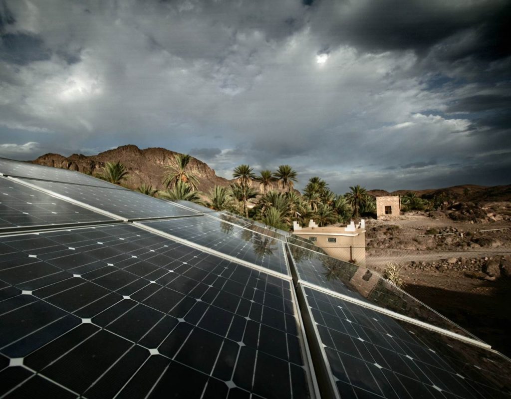 Dachowa instalacja fotowoltaiczna w Maroko
