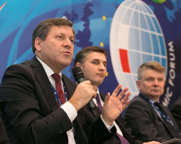 VIII Forum Energetyczne. Sesja Plenarna: Unija polityka energetyczna: w poszukiwaniu kompromisu