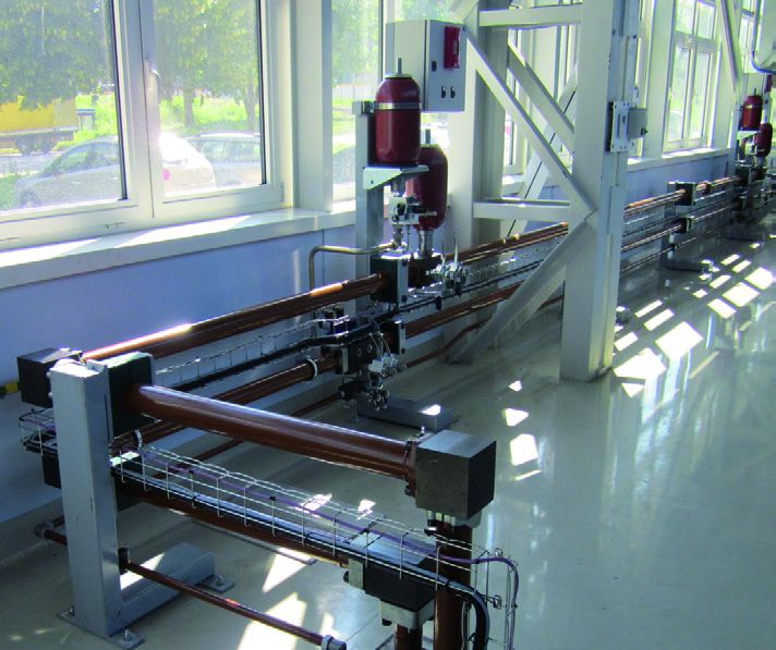 Stanowisko niskocyklonowych badań zmęczeniowych kadłuba śmigłowca AW 149/189