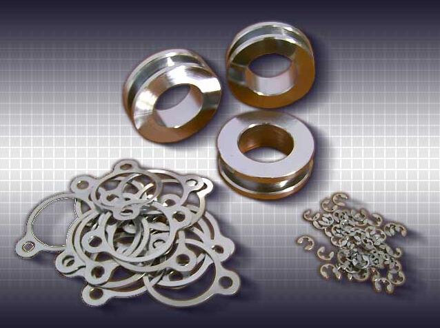 Metalowe elementy, w zależności od przeznaczenia, są narażone na różne szkodliwe czynniki powodujące niszczenie materiału