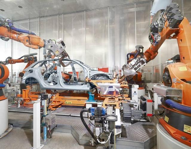 Przy produkcji nadwozi Audi w pełni polega na rozwiązaniach firmy Bosch Rexroth z zakresu wkrętarek i technologii zgrzewania oporowego