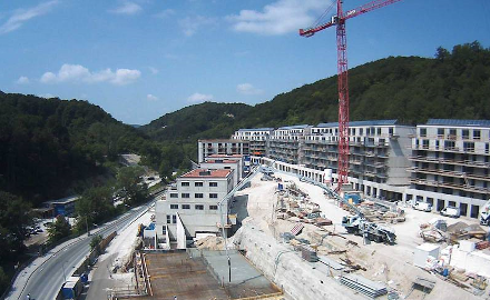 Osiedle w Wiedniu ogrzewane instalacją hybrydową  łączącą pompy ciepła z kolektorami słonecznymi