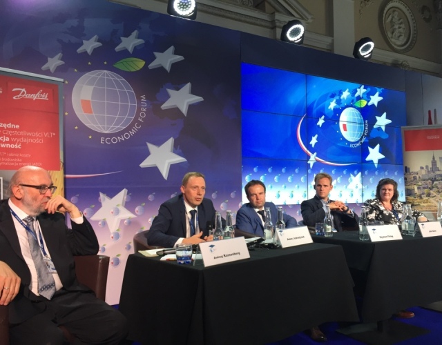 Dyskusja o efektywności energetycznej budynków na XXVI Forum Ekonomicznym