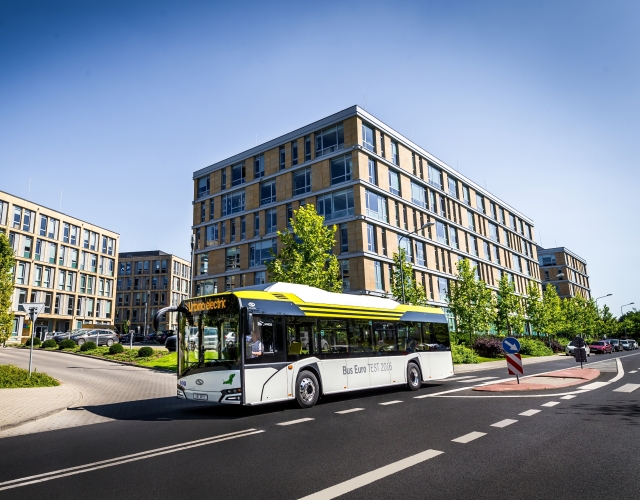 W roku 2017 autobus elektryczny marki Solaris został wybrany najlepszym autobusem roku w prestiżowym międzynarodowym konkursie „Bus of the Year”