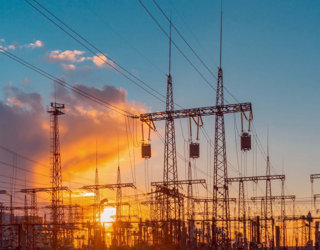 Rozwiązanie problemu kary za pobór mocy biernej