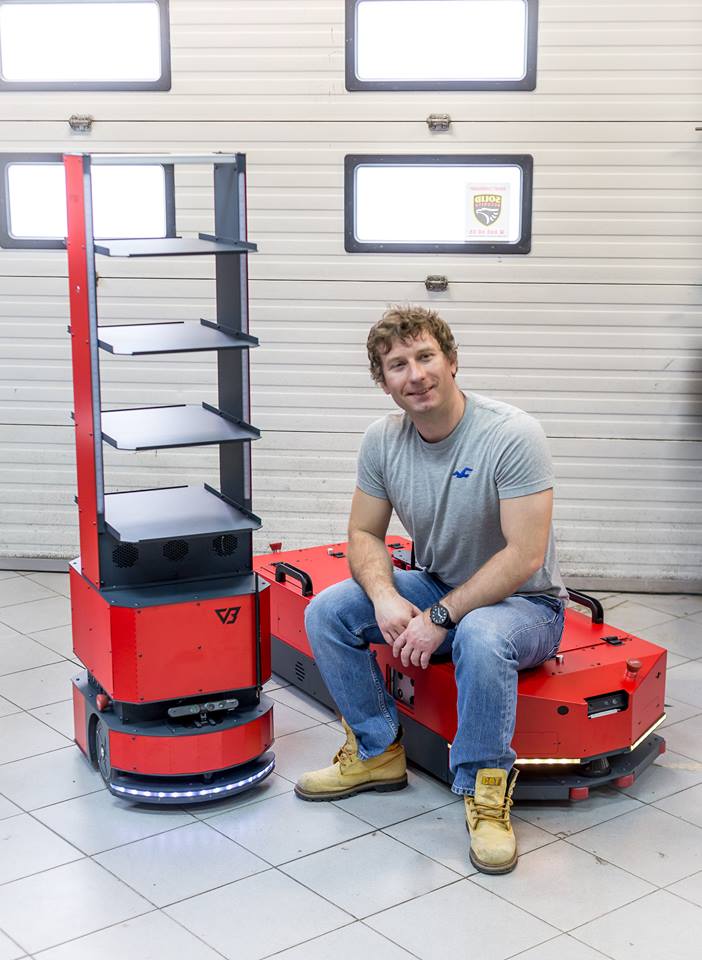 Autonomiczne roboty zastąpią wózki widłowe w magazynach i zakładach przemysłowych