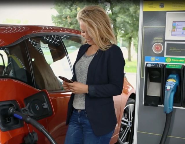 Jednym z owoców współpracy ABB i Microsoft jest infrastruktura do ładowania pojazdów elektrycznych.