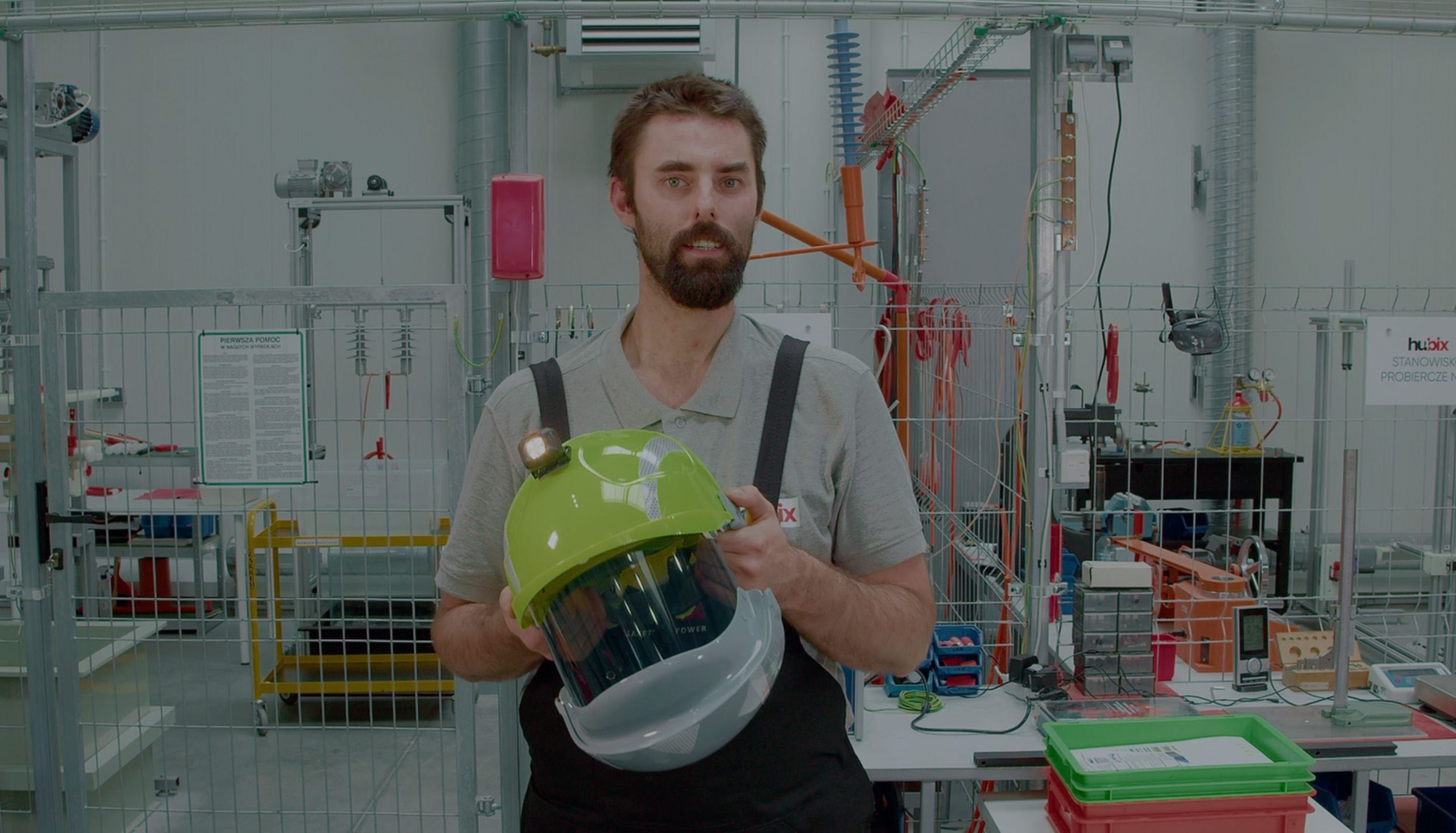 Rewolucyjny hełm ochronny Hubix Secra z lampą Mactronic Rebel – premiera na Energetab 2024 Rewolucyjny hełm ochronny Hubix Secra z lampą Mactronic Rebel – premiera na Energetab 2024