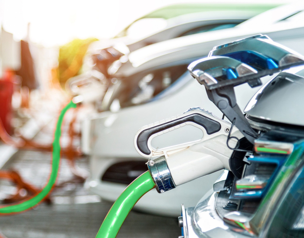 Farnell doładowuje stacje ładowania pojazdów elektrycznych zasobami dostępnymi online