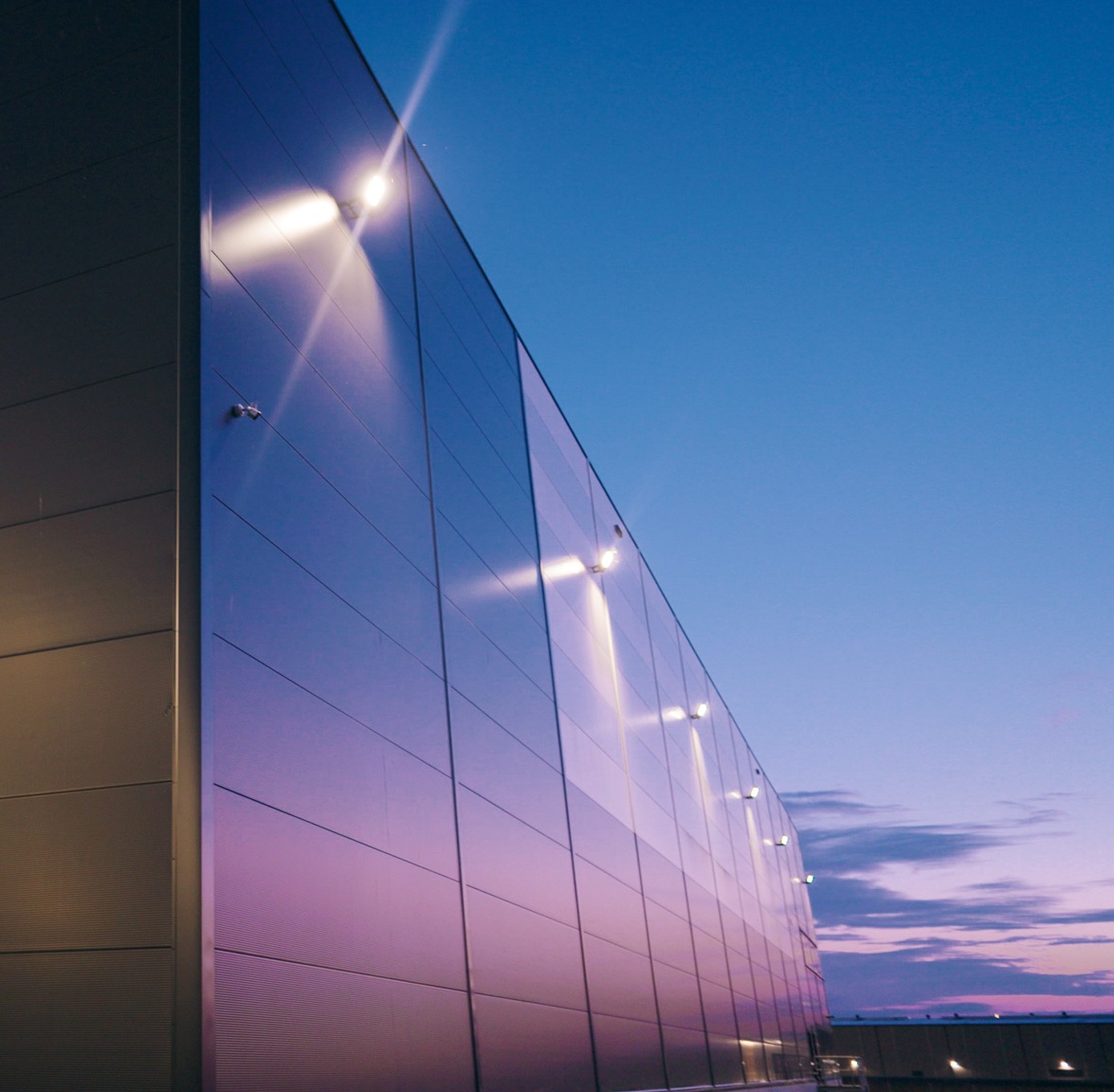 Oświetlenie Signify redukuje zanieczyszczenie światłem nieruchomości Hillwood