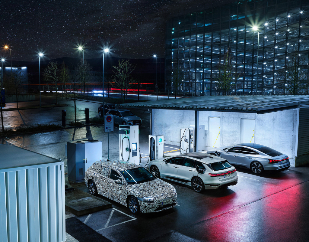 Instalacja do symulacji sieci została opracowana przez Bosch Rexroth we współpracy z partnerem Schmidbaur